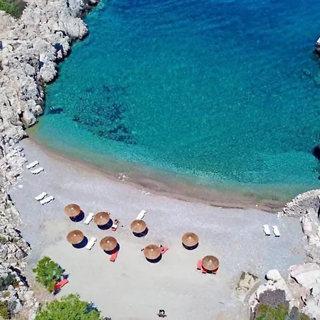 Laurel Lk In Rhodes Kritinía