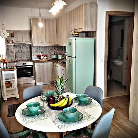 Nyaraló Laurel Lk In Rhodes