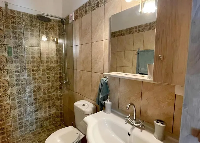 Laurel Lk In Rhodes Kritinía